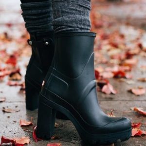 Hunter high heeled boots